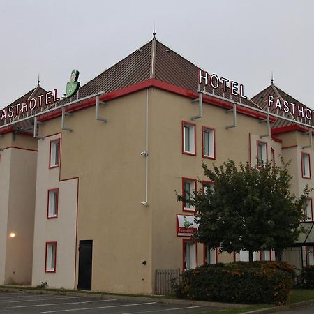 Fasthotel Montereau - Esmans Zewnętrze zdjęcie