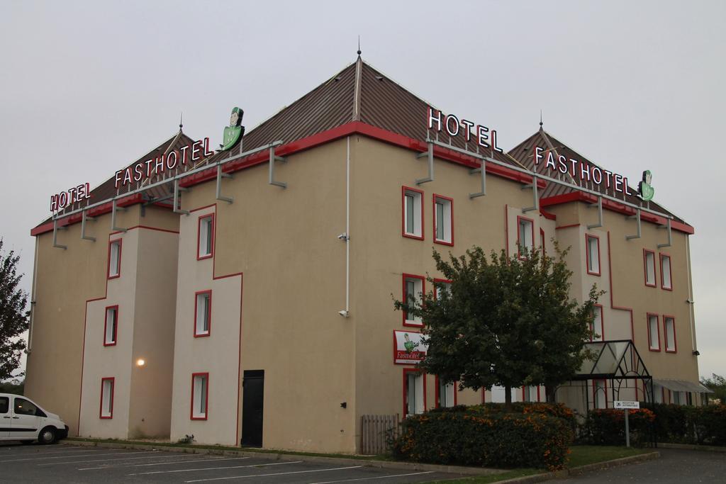 Fasthotel Montereau - Esmans Zewnętrze zdjęcie